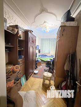 2-к квартира, вторичка, 44м2, 1/4 этаж