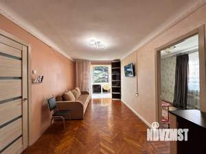 2-к квартира, вторичка, 45м2, 2/4 этаж