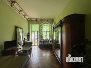 4-к квартира, вторичка, 100м2, 2/4 этаж