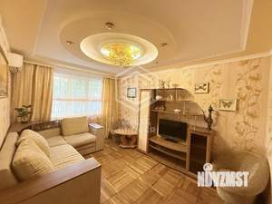 2-к квартира, вторичка, 44м2, 1/4 этаж