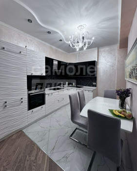 1-к квартира, вторичка, 62м2, 1/16 этаж