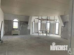 4-к квартира, вторичка, 325м2, 7/7 этаж