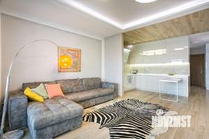 2-к квартира, вторичка, 80м2, 3/9 этаж