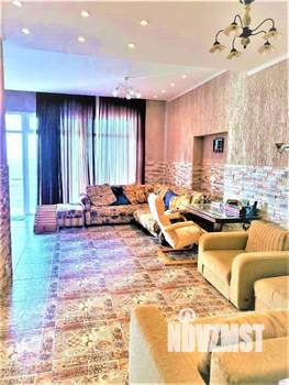 3-к квартира, вторичка, 90м2, 1/4 этаж