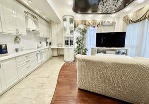 2-к квартира, вторичка, 100м2, 8/10 этаж