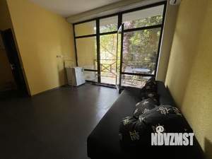 2-к квартира, вторичка, 100м2, 3/3 этаж