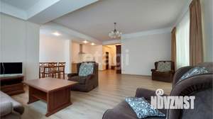 2-к квартира, вторичка, 100м2, 1/1 этаж