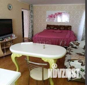 3-к квартира, вторичка, 100м2, 7/9 этаж