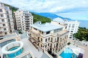 3-к квартира, вторичка, 134м2, 5/8 этаж