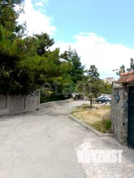 2-к квартира, вторичка, 33м2, 1/4 этаж