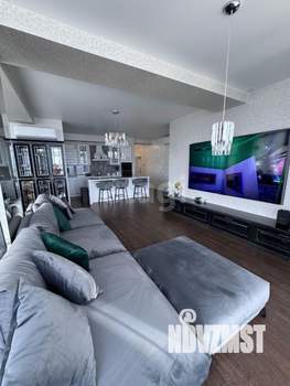 4-к квартира, вторичка, 176м2, 11/14 этаж