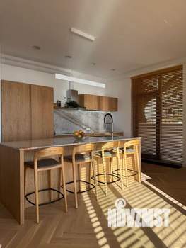 3-к квартира, вторичка, 138м2, 1/6 этаж