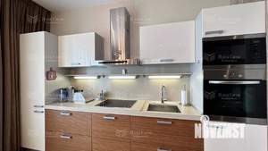 2-к квартира, вторичка, 76м2, 4/10 этаж
