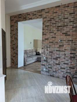 2-к квартира, вторичка, 61м2, 2/2 этаж