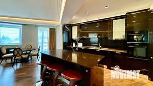 3-к квартира, вторичка, 146м2, 5/9 этаж