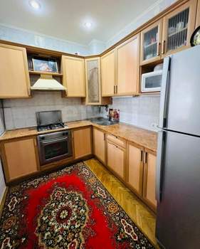 3-к квартира, вторичка, 103м2, 2/4 этаж