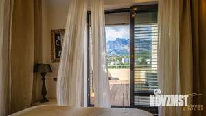 4-к квартира, вторичка, 282м2, 9/9 этаж