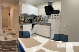 4-к квартира, вторичка, 120м2, 2/5 этаж