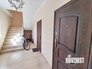 2-к квартира, вторичка, 42м2, 1/4 этаж