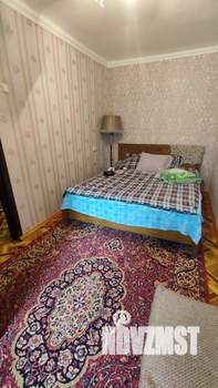 2-к квартира, вторичка, 44м2, 1/4 этаж