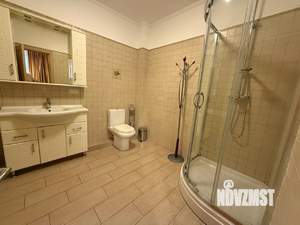 2-к квартира, вторичка, 87м2, 1/9 этаж