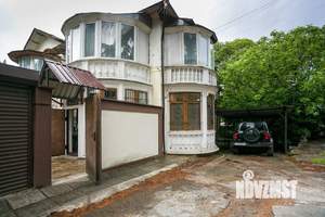 2-к квартира, вторичка, 60м2, 1/2 этаж