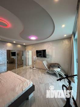 2-к квартира, вторичка, 100м2, 8/12 этаж