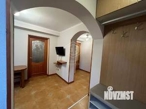 3-к квартира, вторичка, 58м2, 1/2 этаж