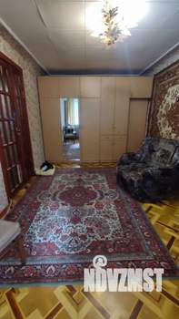 2-к квартира, вторичка, 44м2, 1/4 этаж