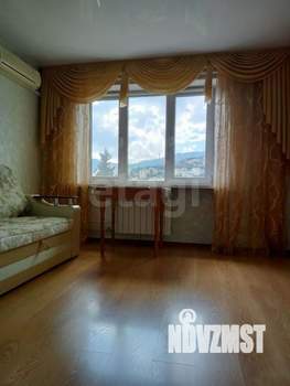 1-к квартира, вторичка, 19м2, 4/4 этаж