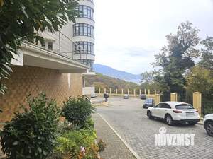 Студия квартира, вторичка, 111м2, 3/10 этаж