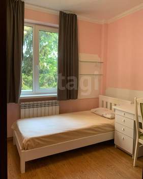 2-к квартира, вторичка, 43м2, 4/5 этаж