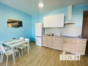 2-к квартира, вторичка, 60м2, 9/18 этаж