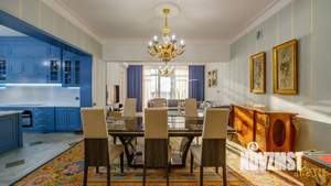 4-к квартира, вторичка, 300м2, 6/8 этаж