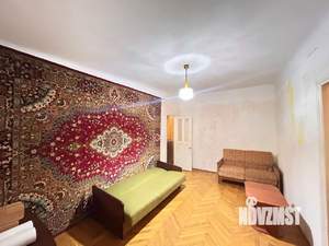 2-к квартира, вторичка, 42м2, 3/4 этаж