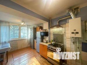 2-к квартира, вторичка, 50м2, 3/4 этаж