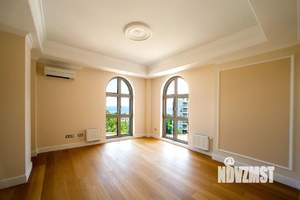 3-к квартира, вторичка, 134м2, 5/8 этаж