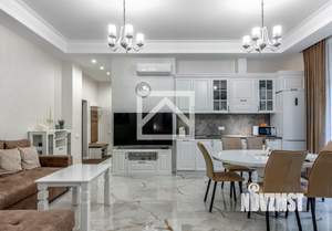 2-к квартира, вторичка, 82м2, 4/7 этаж