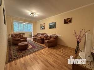 3-к квартира, вторичка, 58м2, 2/5 этаж
