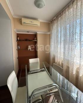 3-к квартира, вторичка, 89м2, 8/9 этаж
