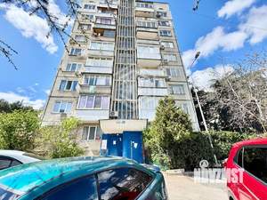 2-к квартира, вторичка, 62м2, 1/9 этаж