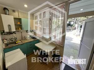 3-к квартира, вторичка, 55м2, 1/1 этаж