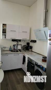 2-к квартира, вторичка, 58м2, 1/4 этаж