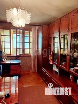 2-к квартира, вторичка, 55м2, 3/5 этаж