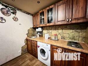 2-к квартира, вторичка, 44м2, 1/4 этаж