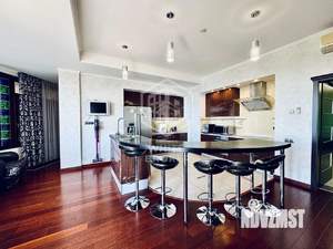 4-к квартира, вторичка, 162м2, 2/8 этаж