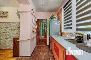 2-к квартира, вторичка, 56м2, 1/4 этаж