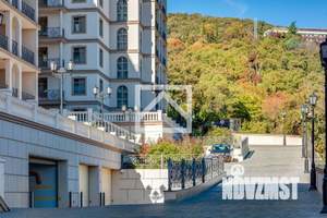 5-к квартира, вторичка, 369м2, 4/5 этаж