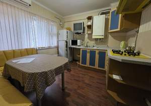 3-к квартира, вторичка, 60м2, 1/2 этаж