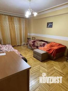 3-к квартира, вторичка, 63м2, 1/5 этаж